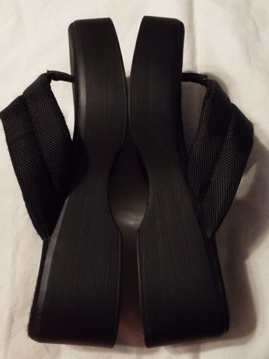 wild fable Shoes - Wild Fable Black Wedge Heel Thong Sandals Size 8